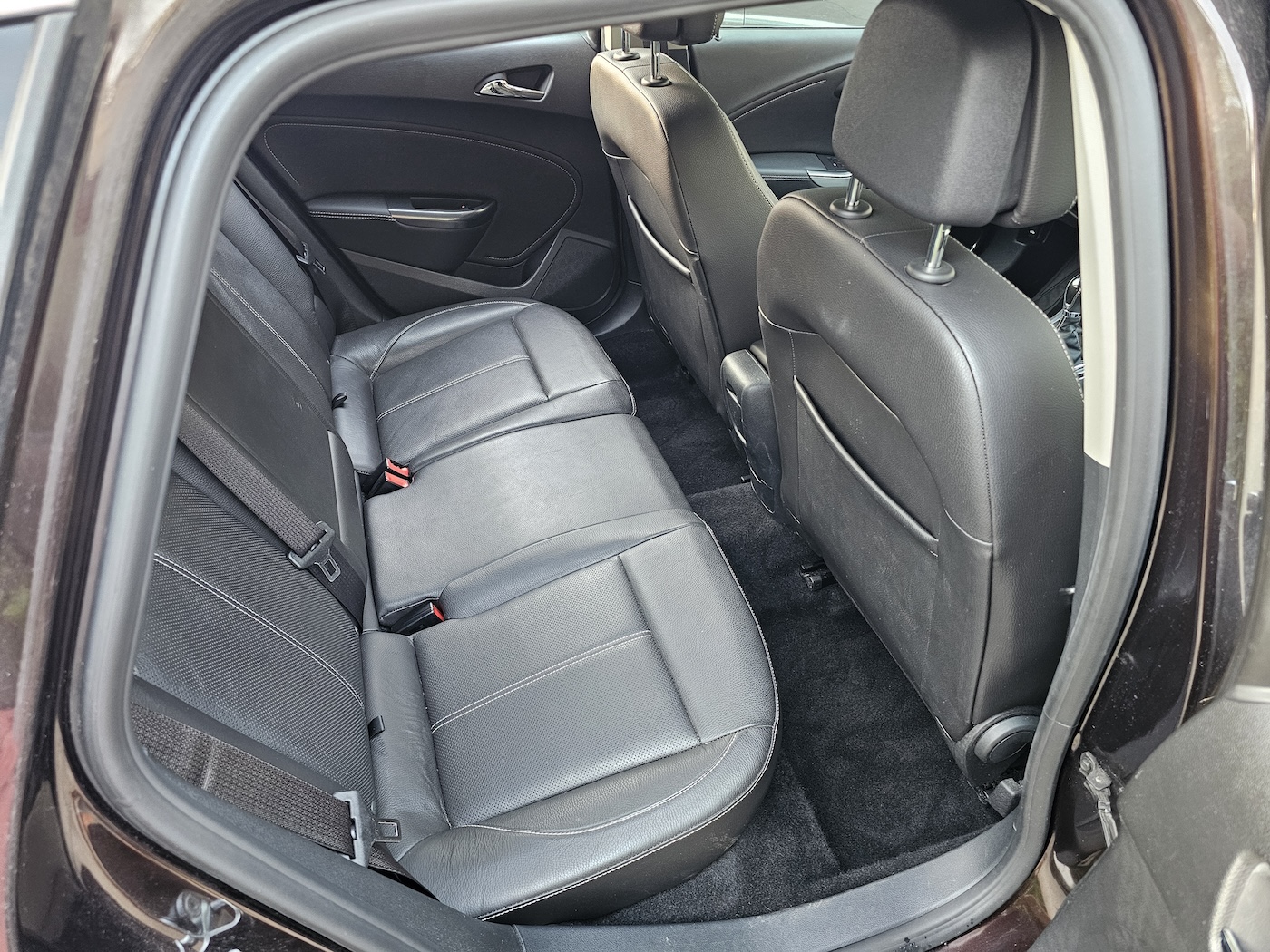 
								Opel Astra 1.4 Turbo Sports Tourer full									