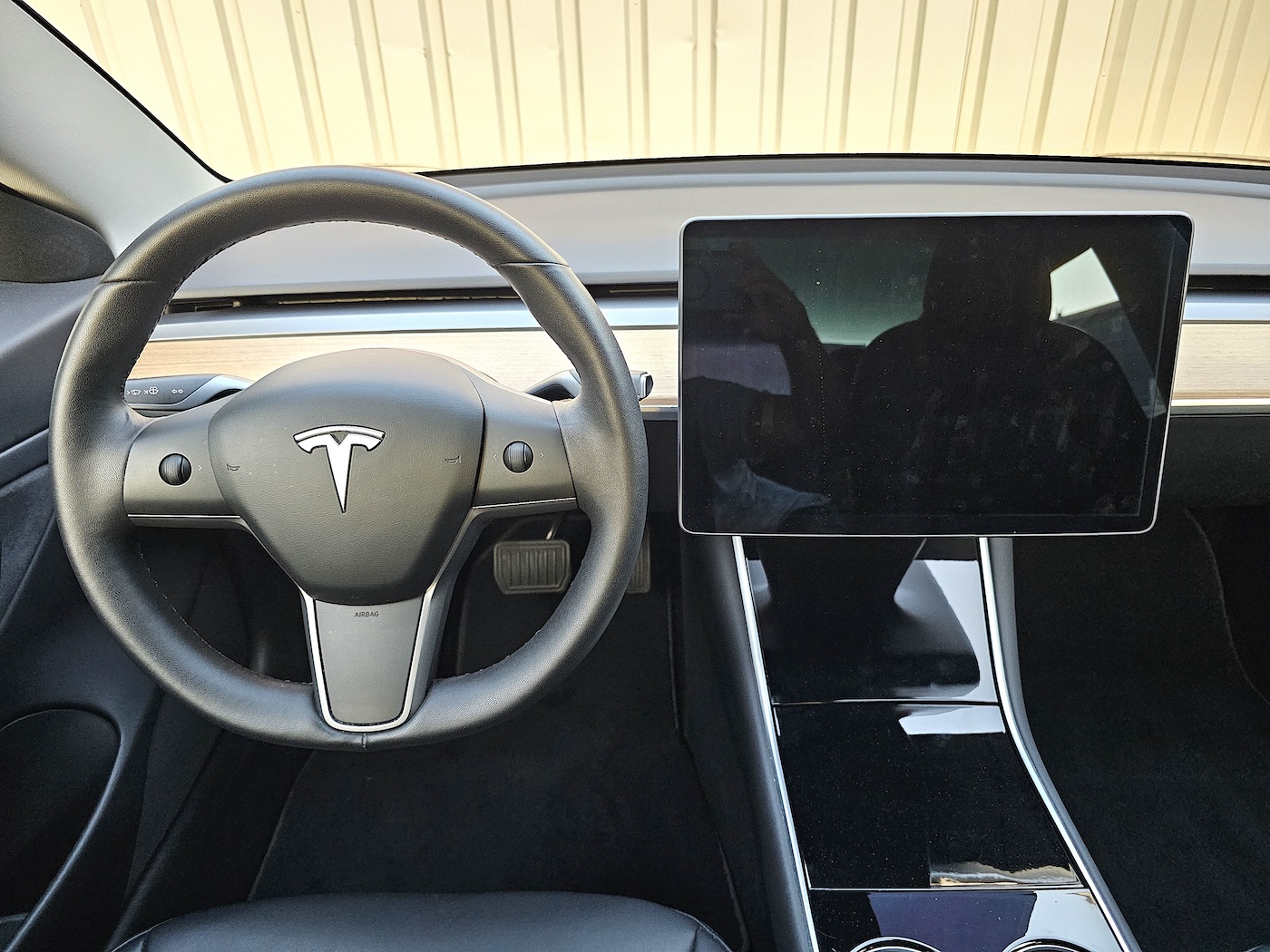 
Tesla Model 3 long range full									