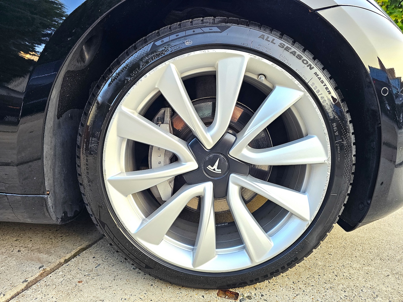 
Tesla Model 3 long range full									