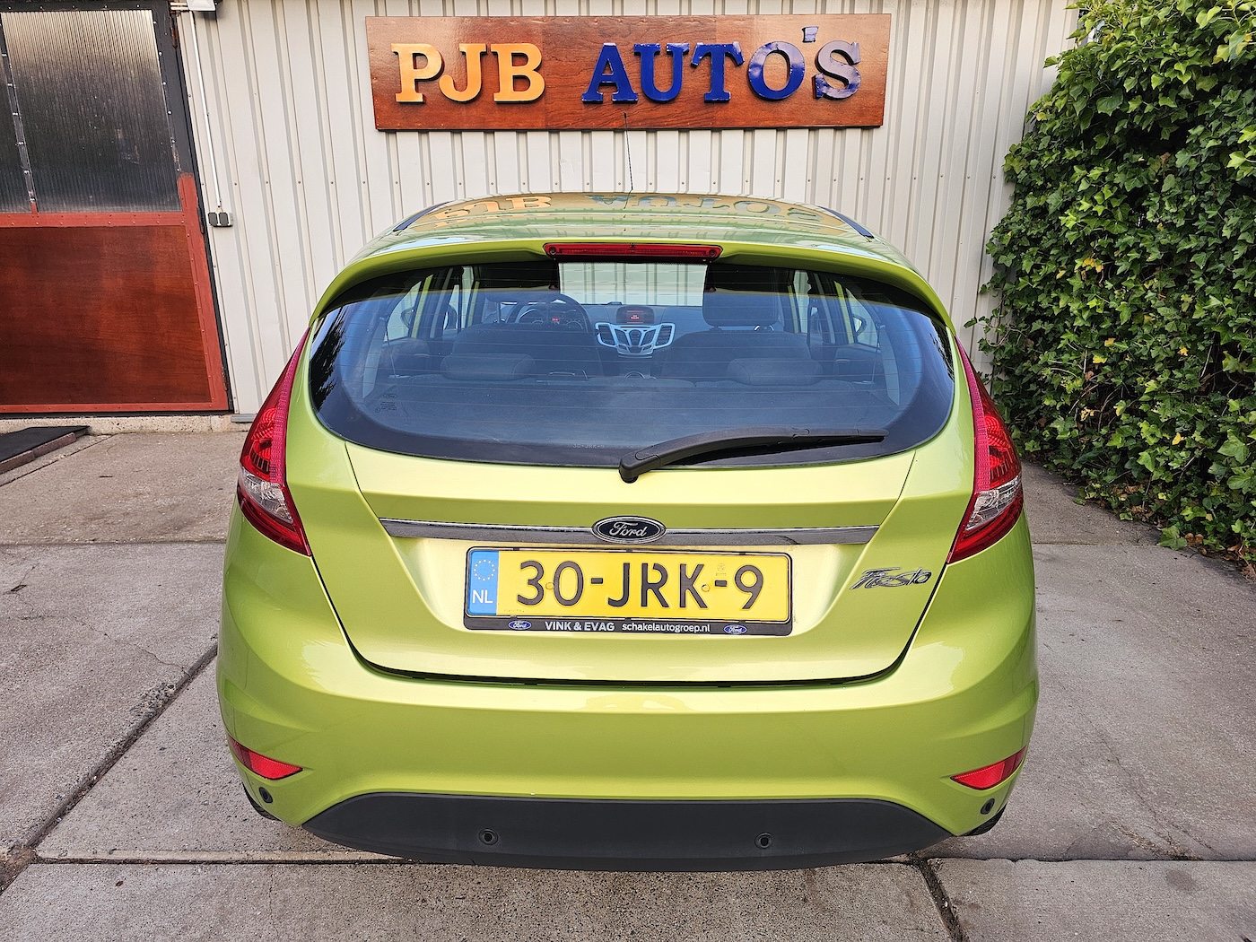 
Ford Fiesta 1.25 Titanium full									